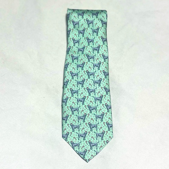 Vineyard Vines Christmas Tie Green Dog Lab Candy Cane Peppermint Preppy Gift NEW - Picture 1 of 2